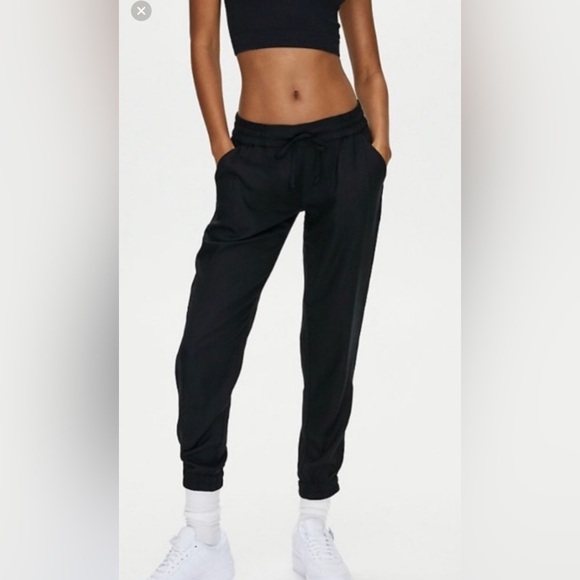 Azure Skies Los Feliz Joggers 100% Rayon drawstring waist Aritzia - Picture 4 of 12